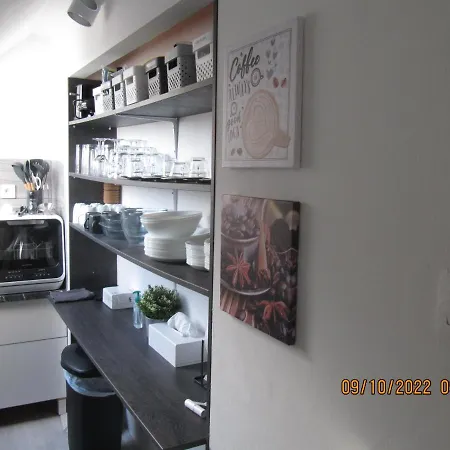 Hébergement de vacances Almendra Apartman *